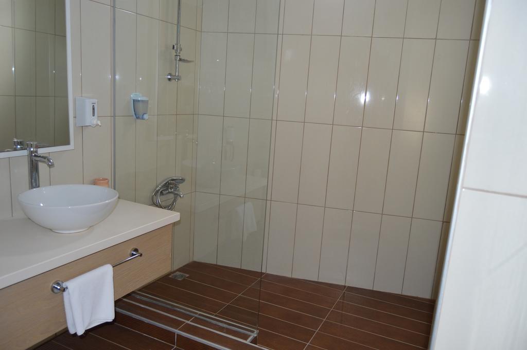 Kale Palace Hotel Gokceada Екстер'єр фото